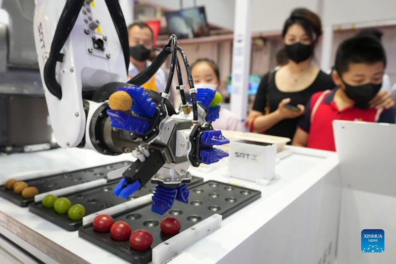 Maonesho ya Mkutano wa Kimataifa wa Roboti (WRC) katika Mji wa Beijing yaonyesha teknolojia na bidhaa mpya za roboti