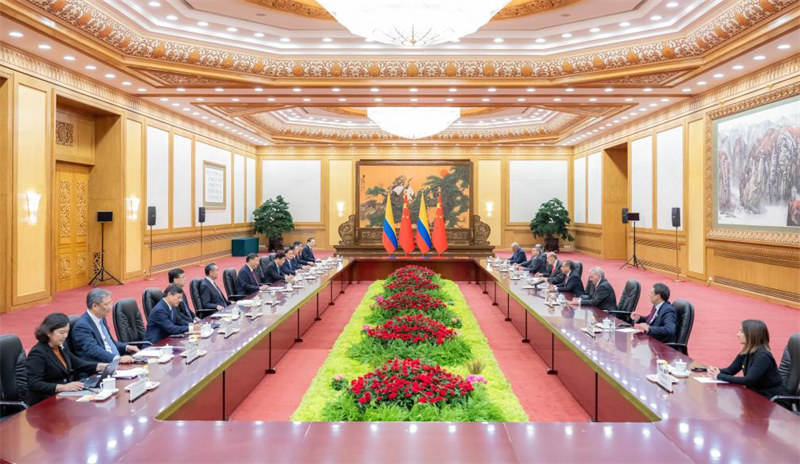 Rais Xi Jinping afanya mazungumzo na mwenzake wa Colombia Petro, na kuinua uhusiano kati ya nchi zao kuwa ushirikiano wa kimkakati