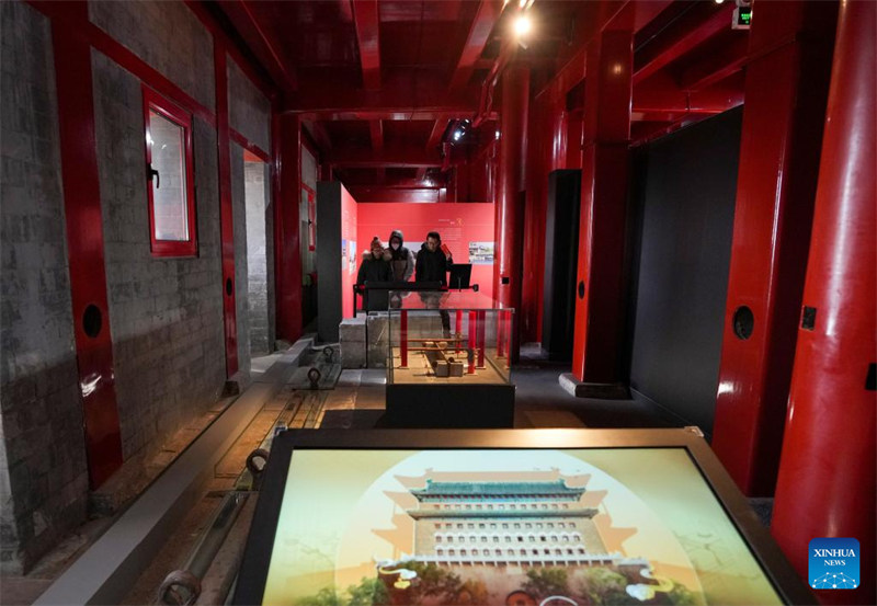 Jengo la Mnara wa Kupigia Mishale wa Zhengyangmen mjini Beijing lafunguliwa tena kwa umma