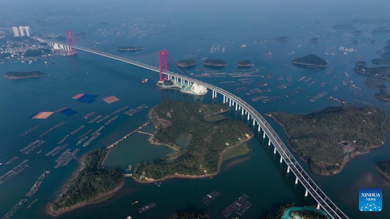 Daraja refu zaidi la kuvuka bahari katika Mkoa wa Guangxi lazinduliwa rasmi