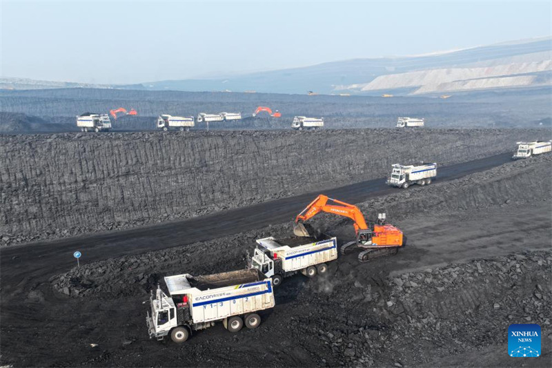 Reli ya Xinjiang yahakikisha usafirishaji wenye ufanisi bora wa makaa ya mawe kwa Sikukuu ya Mwaka Mpya wa Jadi wa China