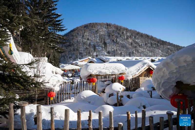 Barabara ya Yaxue yawapa watalii haiba ya mazingira ya asili na mvuto wa kitamaduni mkoani Heilongjiang, China