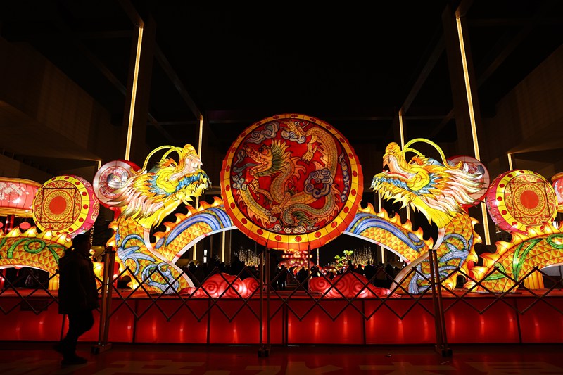 Watu wafurahia shughuli mbalimbali kote China wakati wa Mwaka Mpya wa Jadi wa China