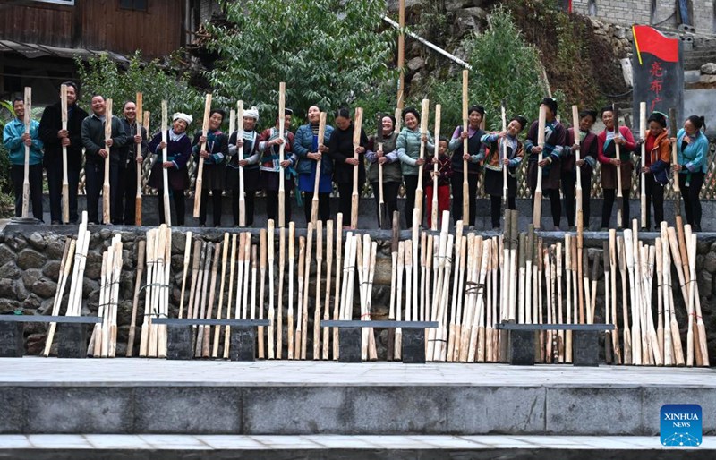 Kijiji cha Wuying katika Guangxi, China chahimiza kazi ya kurithisha na kuendeleza utamaduni wa kikabila