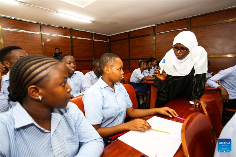 Wanafunzi wa Tanzania wakumbatia lugha ya Kichina kutokana na mahitaji yanayoletwa na ustawi wa utalii