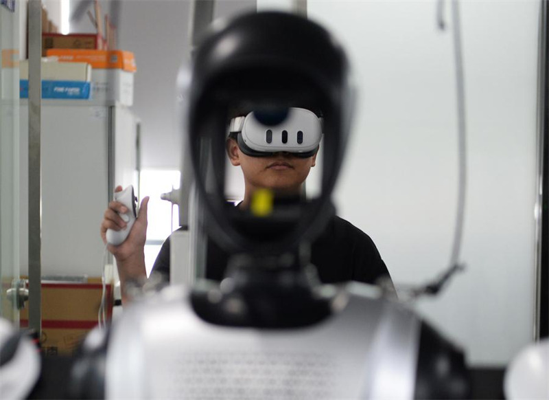 Viwanda vvya roboti vyastawi katika Mkoa wa Guangdong kusini mwa China