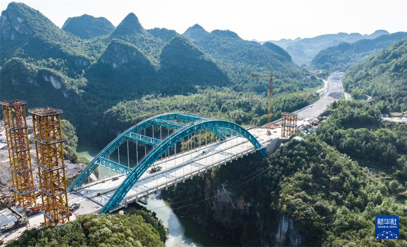 Ujenzi wa Barabara ya mwendo kasi ya Guiyang-Pingtang waingia katika hatua ya mwisho ya kukamilika