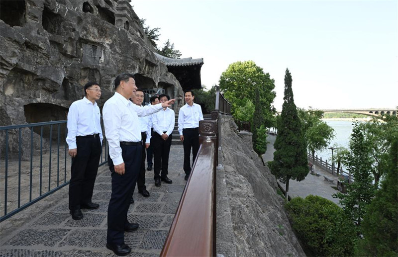 Rais Xi Jinping akagua mji wa Luoyang wa katikati mwa China