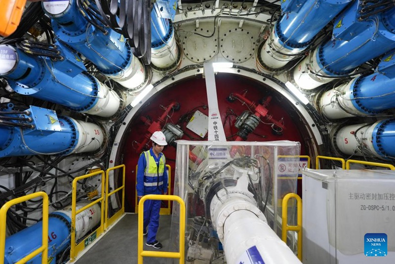 Ujenzi wa handaki la chini ya bahari la Jintang la Reli ya Ningbo-Zhoushan waendelea vema mkoani Zhejiang, China