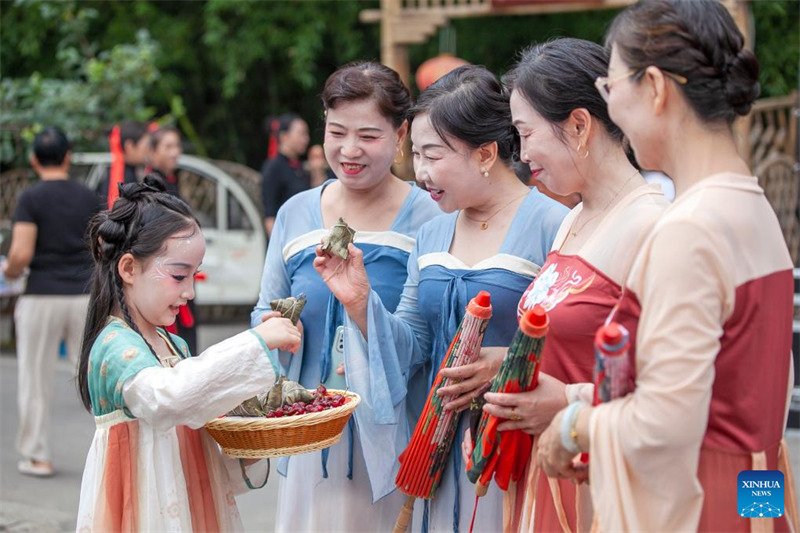 Sikukuu ya Mashua ya Dragoni yasherehekewa kote China