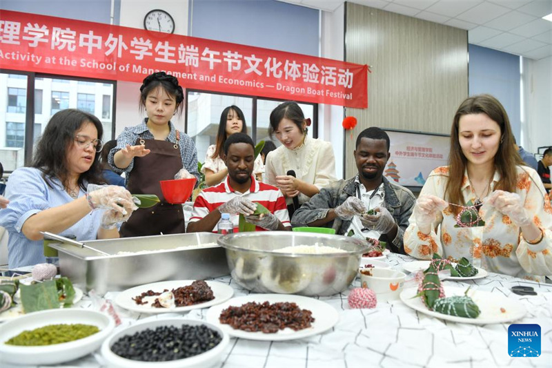 Sikukuu ya Mashua ya Dragoni yasherehekewa kote China