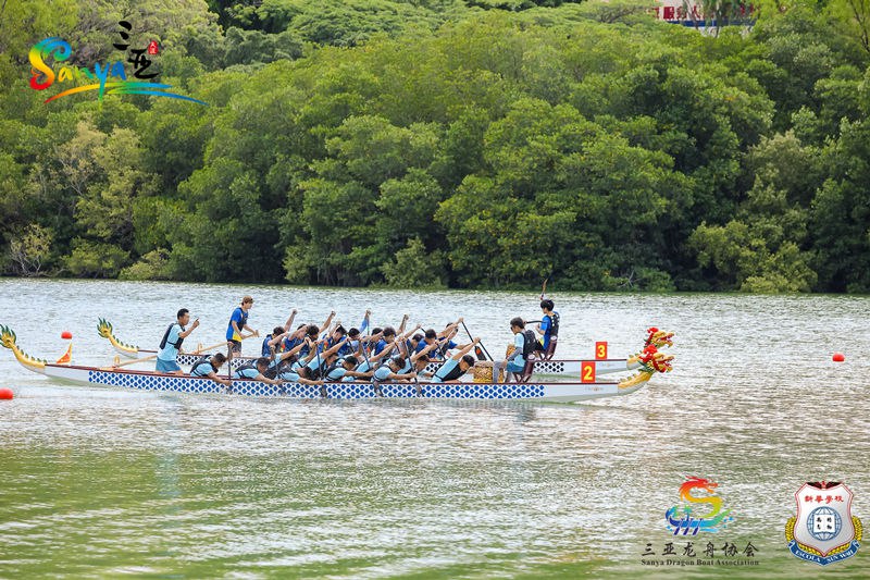 Sanya, China: Mashindano ya Mashua ya Dragoni yafanyika kati ya ndege na mawimbi ya maji