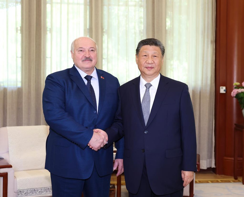 Rais Xi Jinping wa China akikutana na Rais wa Belarus Alexander Lukashenko mjini Beijing, China, Juni 4, 2025. (Xinhua/Huang Jingwen)