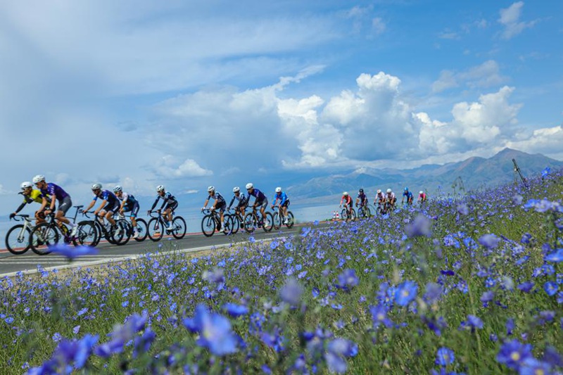 Mashindano ya Baiskeli ya mzunguko wa Ziwa Sayram ya 2025 yakamilika mjini Xinjiang, China