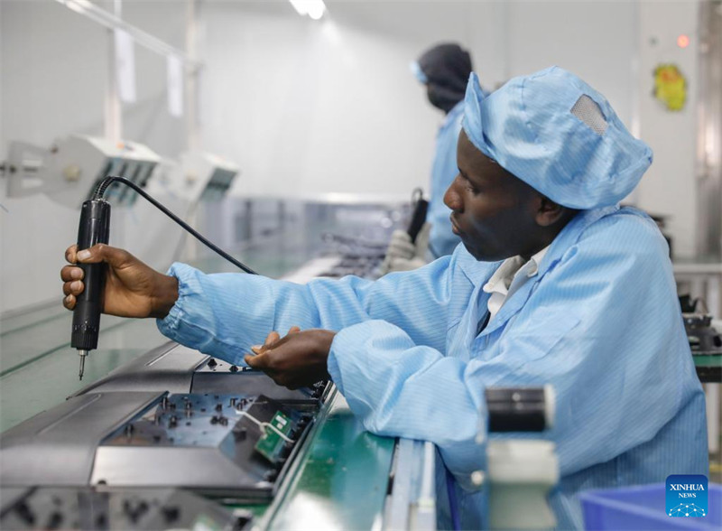 Namna mnyororo wa kiviwanda kati ya China na Afrika unavyohimiza ukuaji wa bara