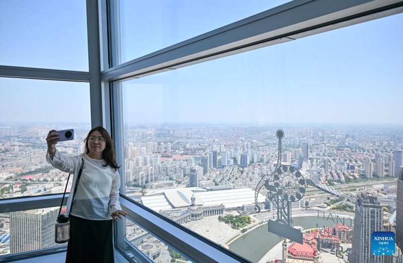 Ukumbi wa Kuutazama Mji wa “Kilele cha Tianjin” wa China wafunguliwa rasmi kwa umma