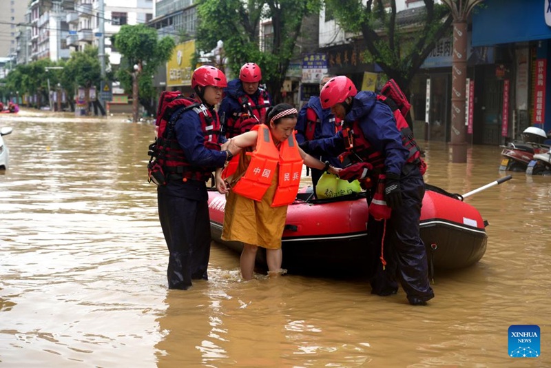 Uokoaji waendelea katika wilaya zilizoathiriwa na mafuriko za Mkoa wa Guizhou, China