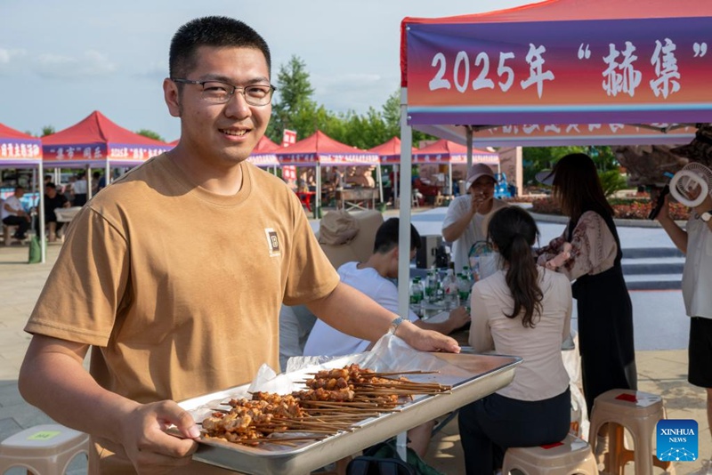 Shughuli yenye maudhui ya Wurigong yafanyika katika kijiji cha Kabila la Wahezhe cha Zhuaji, China
