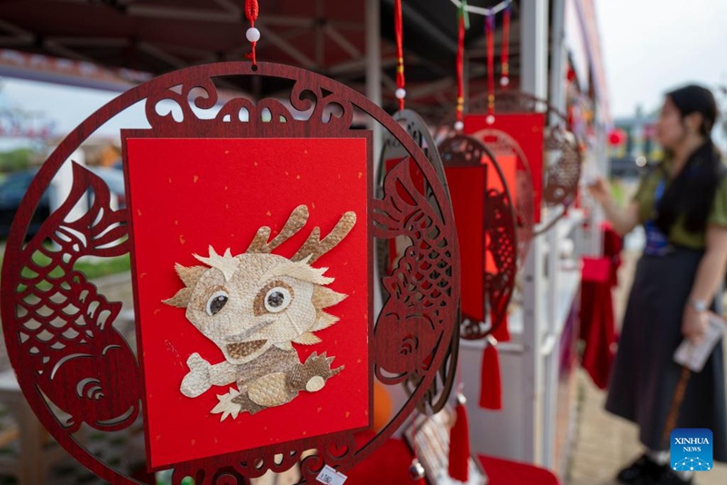 Shughuli yenye maudhui ya Wurigong yafanyika katika kijiji cha Kabila la Wahezhe cha Zhuaji, China