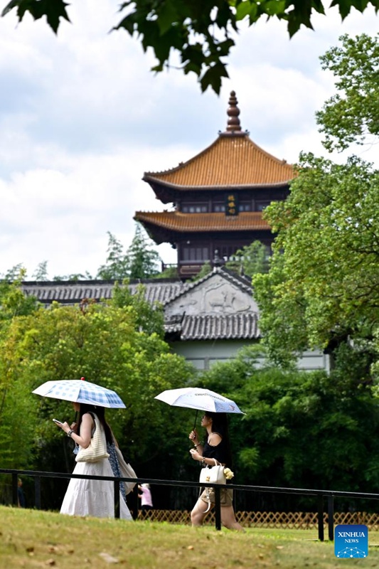 Eneo la mtaa mkongwe lawa na ustawi kwa uvumbuzi wa kitamaduni na utalii mkoani Jiangxi, China