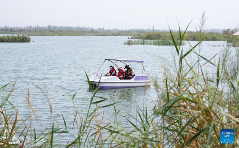 Vivutio vya Mandhari ya Ardhi Oevu ya Xinjiang, China