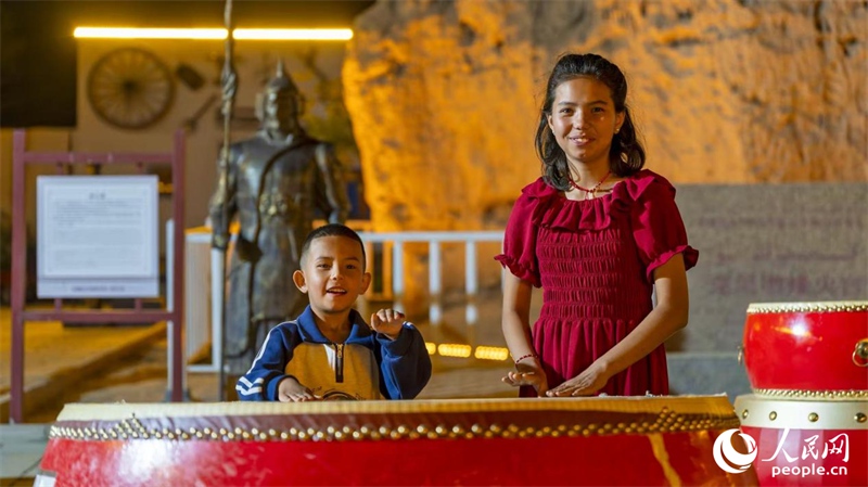 China Kusonga Mbele | Sikiliza midundo ya ngoma na simulizi za historia ya miaka elfu ya Mji Mkongwe wa Kuqa