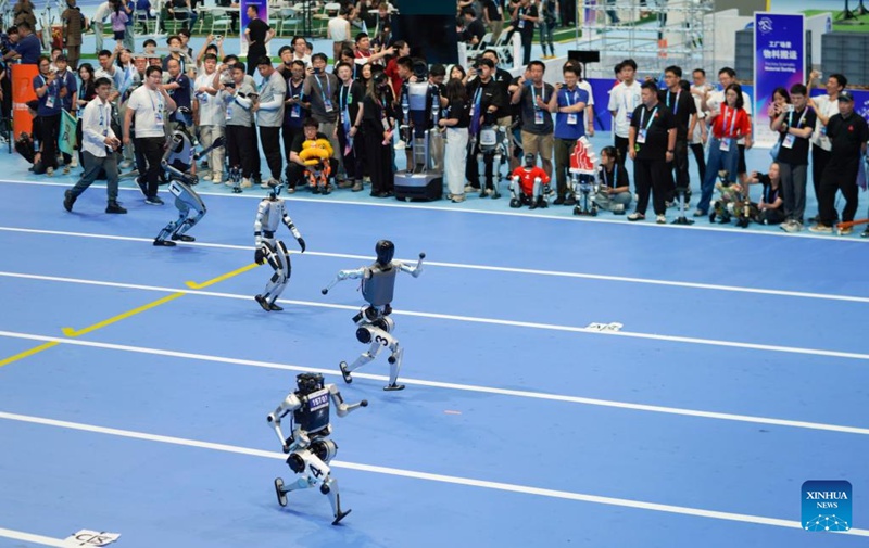 Michezo ya roboti za binadamu ya China yaonyesha uvumbuzi wa teknolojia ya kimataifa