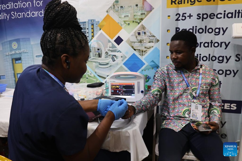 Ghana yaandaa maonyesho ya sekta ya matibabu ya China na Afrika Magharibi ili kuhimiza ushirikiano wa matibabu kwa kutumia Akili Bandia