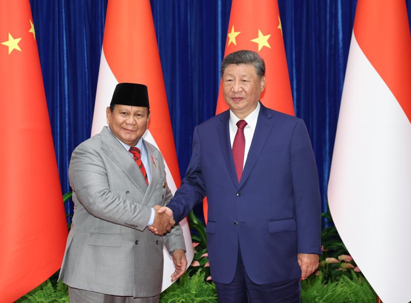 Rais Xi Jinping wa China akikutana na mwenzake wa Indonesia Prabowo Subianto kwenye Jumba la Mikutano ya Umma mjini Beijing, mji mkuu wa China, Septemba 3, 2025. (Xinhua/Huang Jingwen)
