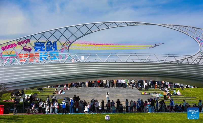 Katika picha: Shughuli za siku za kufunguliwa za Kikosi cha Anga cha PLA huko Changchun, China