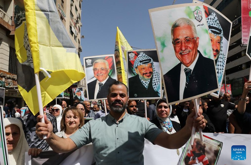 Watu washerehekea Nchi za Magharibi kutambua nchi ya Palestina katika Ukingo wa Magharibi