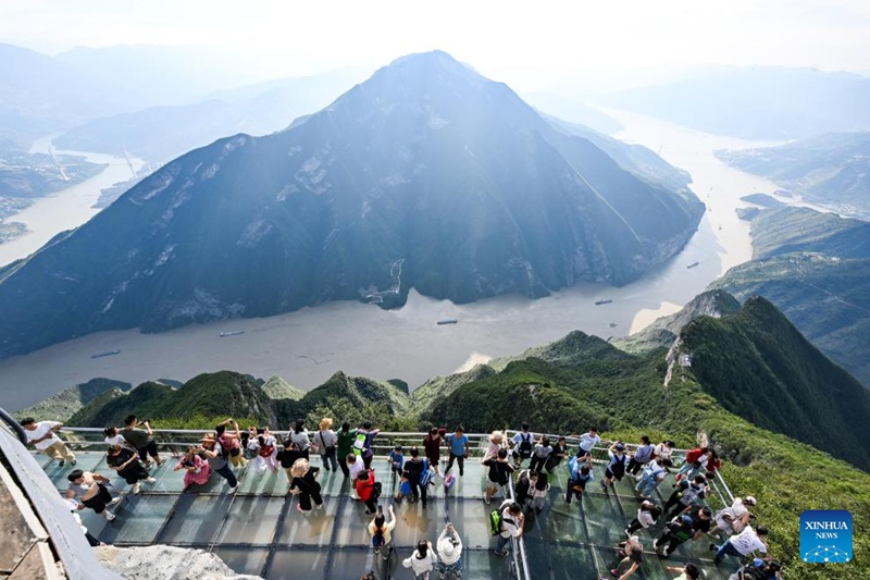 Maeneo ya vivutio vya watalii kote China yashuhudia ongezeko kubwa la watembeleaji wakati wa likizo ya siku nane