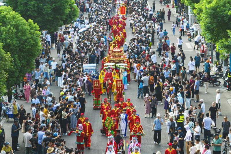 Likizo ya siku nane nchini China yashuhudia mtiririko wa watu, matumizi ambayo hayajapata kuonekana nchi nzima
