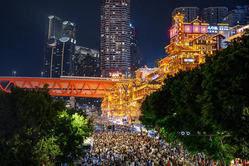 Likizo ya siku nane nchini China yashuhudia mtiririko wa watu, matumizi ambayo hayajapata kuonekana nchi nzima