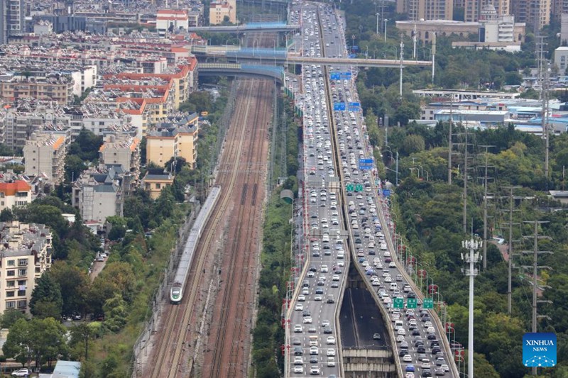 China yarekodi safari za abiria za mara bilioni 2.4 za kuvuka mikoa katika kipindi cha kilele cha usafiri