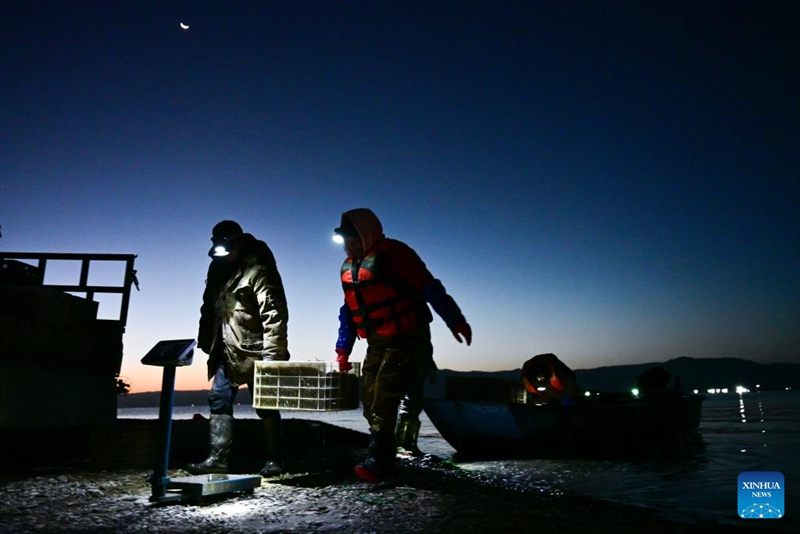 Eneo la Genge la Longyang nchini China laendeleza uvuvi wa samaki wa silva na shughuli za utalii