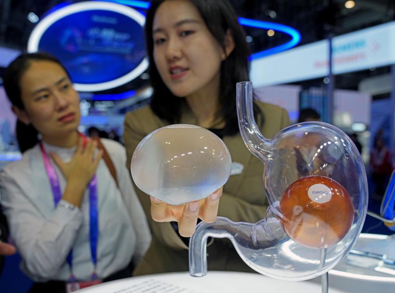 Teknolojia za hali ya juu zavutia watembeleaji kwenye Maonyesho ya 8 ya CIIE