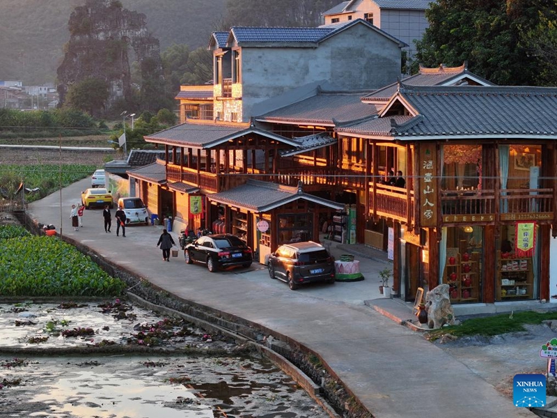 Shughuli za Utalii zastawi katika Eneo la Liujiang, Mkoa wa Guangxi, kusini mwa China