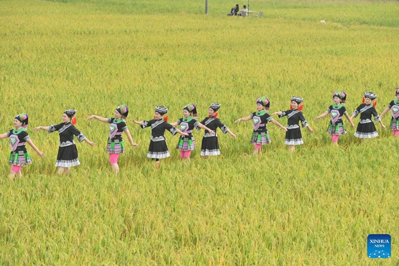 Shughuli za Utalii zastawi katika Eneo la Liujiang, Mkoa wa Guangxi, kusini mwa China