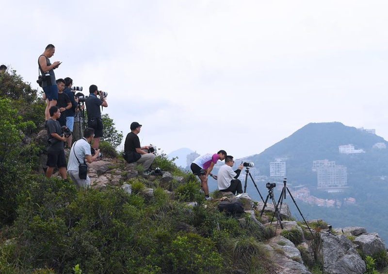 Kikosi cha manowari cha China kikiongozwa na Manowari ya kubeba ndege za kivita Shandong chatembelea Hong Kong