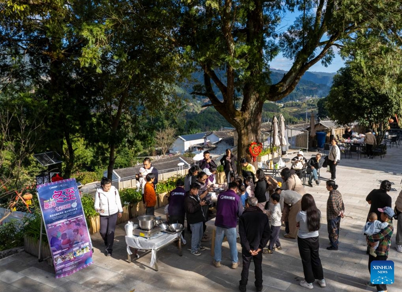 Shughuli za Utalii wa kitamaduni zachochea ustawi wa Kijiji cha Manhai, Mkoa wa Yunnan, China