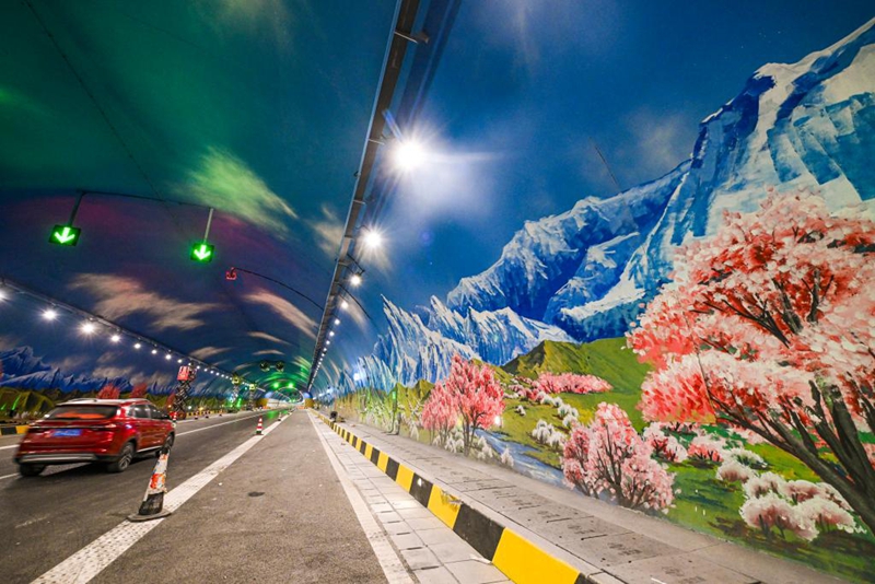 Handaki refu zaidi duniani la barabara ya mwendokasi lakamilika