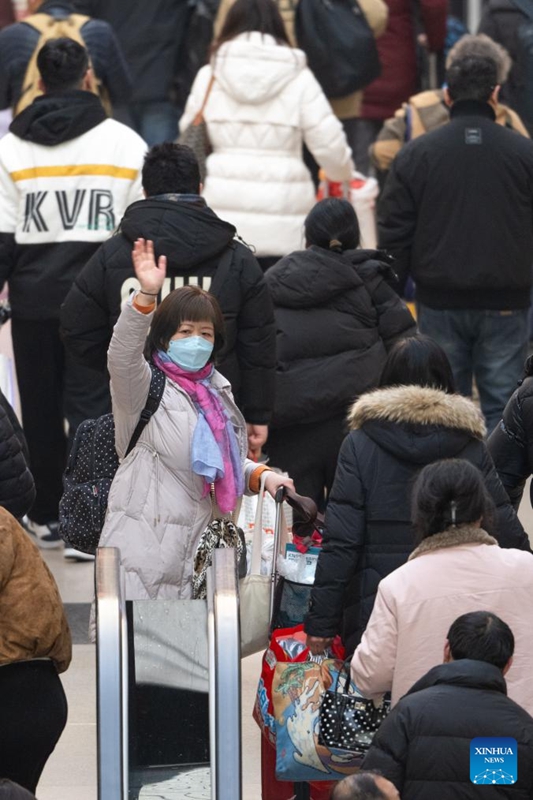 Pilika za usafiri wakati wa Sikukuu ya Mwaka Mpya wa Jadi wa China zaanza na idadi ya wasafiri yakadiriwa kuvunja rekodi