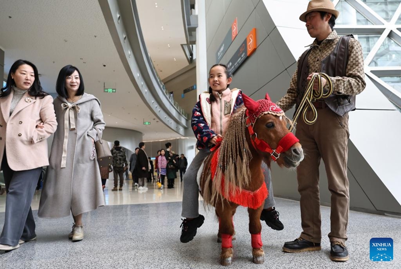 Maonyesho ya Sayansi na Utamaduni ya Mwaka wa Farasi yaanza Shanghai, China