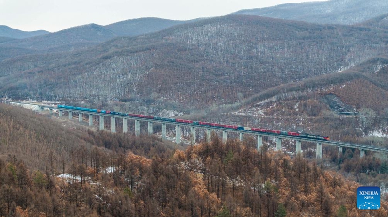 Usafiri wa treni za mizigo za China-Ulaya kwenye njia za mshariki wafikia mara zaidi ya 1,000 katika mwaka 2026
