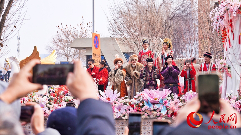 Tamasha la Shehuo lafanyika Urumqi, China