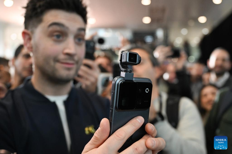 Chapa ya simu za mkononi ya Honor ya China yazindua Simu Roboti kabla ya MWC 2026