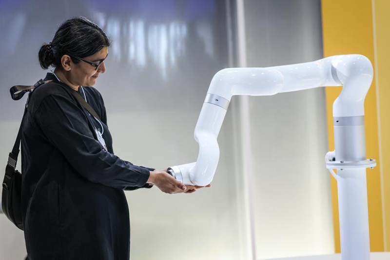 AI yawa mada motomoto kwenye Jukwaa la Davos katika Mji wa Dalian, Kaskazini Mashariki mwa China