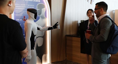 AI yawa mada motomoto kwenye Jukwaa la Davos katika Mji wa Dalian, Kaskazini Mashariki mwa China