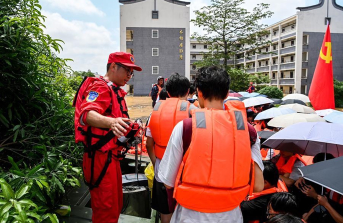 Juhudi za uokoaji na misaada zaendelea katika Mkoa wa Guangxi wa China uliokumbwa na mafuriko
